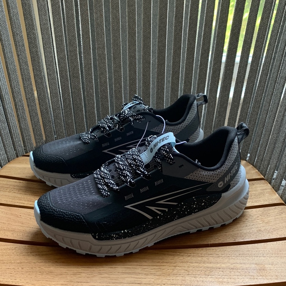 Hi-Tec women Black and Gray Athletic Shoes